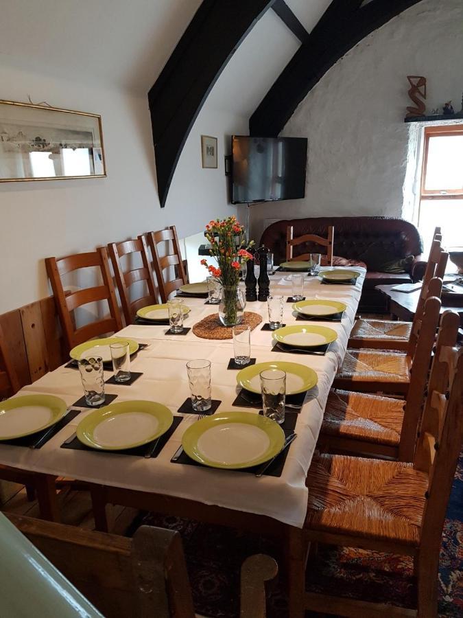 James John Hamilton House And Backpacker Hostel Фішгард Екстер'єр фото